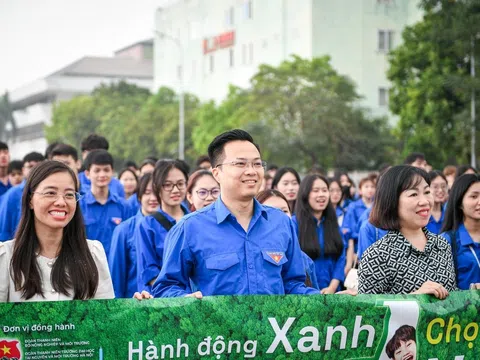 Hàng nghìn người hưởng ứng “Hành động Xanh - Chọn tương lai Xanh”