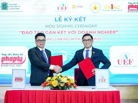 Tạp chí Pháp lý và Trường Đại học Kinh tế - Tài chính TP.HCM ký biên bản ghi nhớ hợp tác