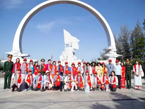 Hành trình “cột mốc xanh” giữa biển khơi: Gửi gắm niềm tin, tình yêu biển đảo qua hành trình MB HiGreen Trường Sa 2026