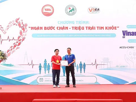 Vinamilk Sure đồng hành cùng chương trình “Ngàn bước chân – Triệu trái tim khoẻ”