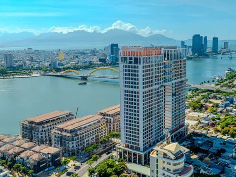 Tổ hợp căn hộ Sun Ponte Residence nổi bật bên sông Hàn trung tâm Đà Nẵng