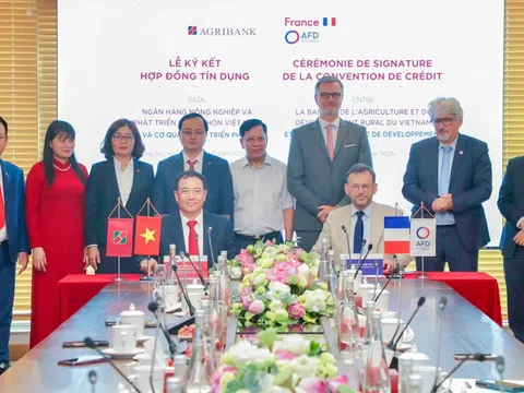 Agribank ký kết Hợp đồng tín dụng Hạn mức tài chính khí hậu với Cơ quan Phát triển Pháp