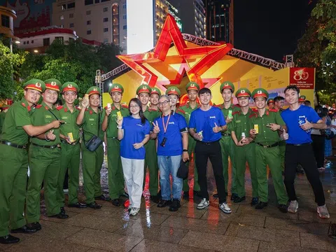 Vinamik mang đến những trạm tiếp năng lượng giữa Gala “Tổ quốc bình yên”