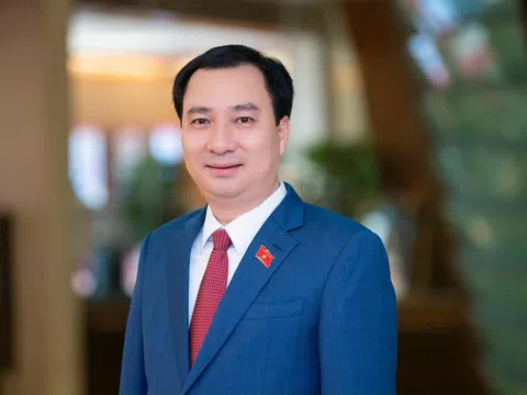 Nhà báo và Đại biểu Quốc hội đều phải bắt đầu từ thực tiễn và vì Nhân dân