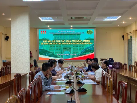 Họp với Công ty Tocontap Saigon về hợp tác đào tại sinh viên ngành điều dưỡng