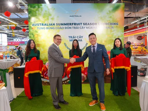 Lễ hội “Chào Đón Trái Cây Mùa Hạ Australia” tại WinMart thu hút khách hàng