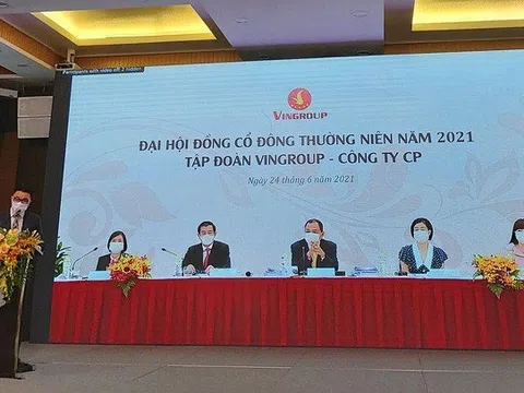 Tỷ phú Phạm Nhật Vượng: Xe điện là cơ hội để Vingroup thay đổi tầm vóc