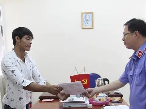 VKSND TP HCM kỷ luật một kiểm sát viên