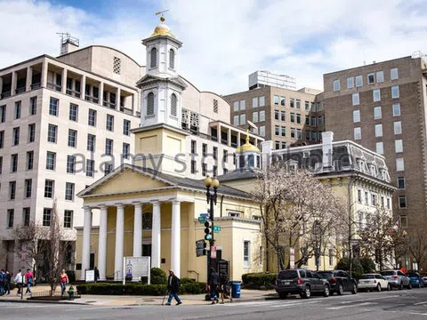 Ngày nhậm chức, kỷ nguyên Trump bắt đầu