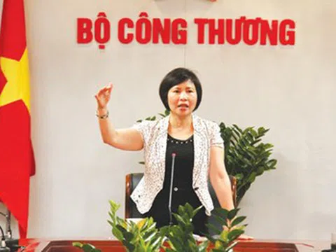 Thứ trưởng Hồ Thị Kim Thoa có "sân sau" hay không?