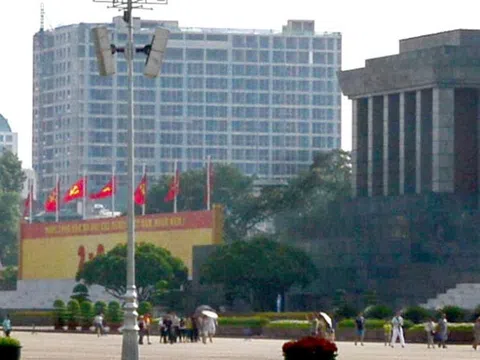 Tập đoàn Phương Bắc đề xuất dừng tháo dỡ công trình 8B Lê Trực :  Chưa có cơ sở khoa học pháp lý