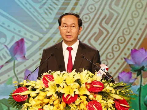 Chủ tịch FLC nhận danh hiệu “Vì sự phát triển Thanh Hoá”