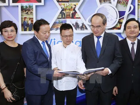 Cần tích cực viết đề tài phòng, chống tham nhũng