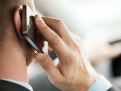 Nhóm đối tượng giả danh công an lừa tiền tỉ chỉ qua điện thoại