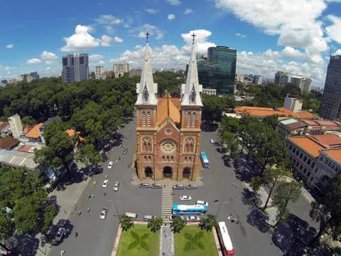 Bộ Xây dựng lăn tăn Luật Quy hoạch: Sợ giảm lợi riêng?