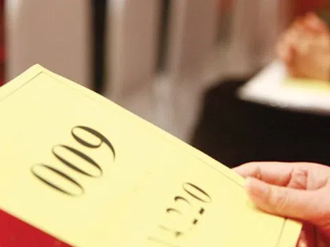 “Cổ phần hóa thành tư nhân hóa, tài sản Nhà nước thành tài sản cá nhân”