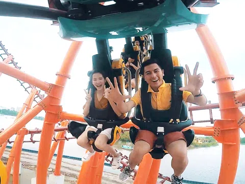 Lời thách thức tháng 4 của Queen Cobra