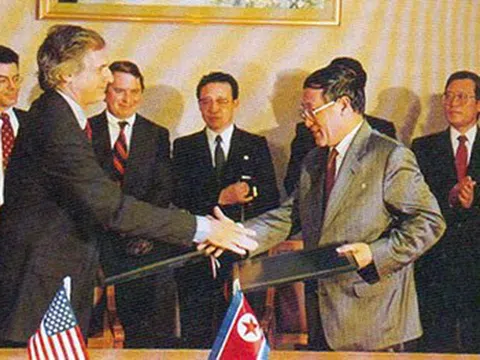 Cuộc khủng hoảng hạt nhân đầu tiên trên Bán đảo Triều Tiên