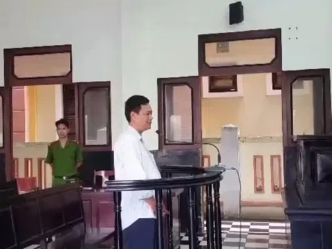 Cựu điều tra viên vụ Năm Cam lãnh 5 năm tù