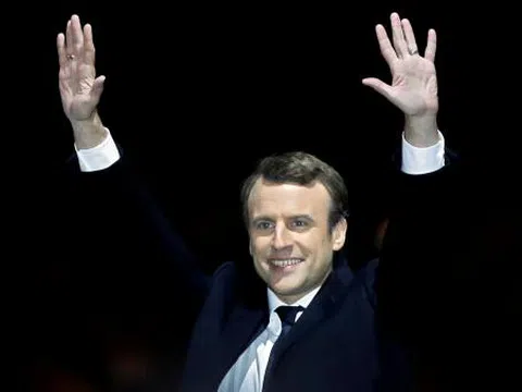 Tổng thống trẻ nhất trong lịch sử Pháp và “quan lộ thần tốc” của Phong trào En Marche!