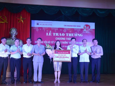 Agribank trao Giải đặc biệt 1 tỷ đồng lần thứ hai cho khách hàng  ở  Bắc Ninh