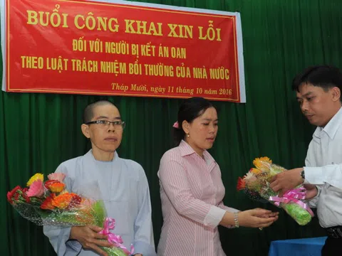 Xin lỗi người bị oan sao cho thỏa đáng ?