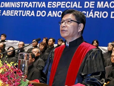 Cựu trưởng công tố "mê gái" phạm 1.536 tội