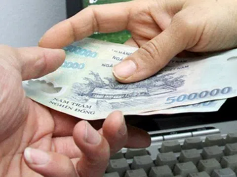 Bắt quả tang một chánh án TAND nhận hối lộ