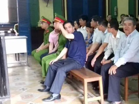 Nguyên Tổng giám đốc Công ty VN Pharma chuẩn bị hầu tòa