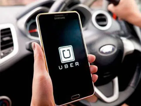Dịch vụ taxi Uber đối mặt nhiều bê bối pháp lý