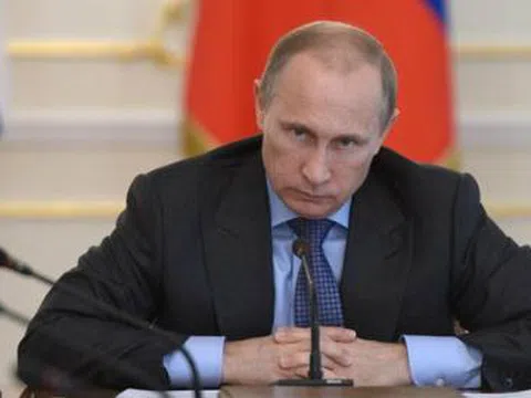 Tổng thống Putin sa thải loạt quan chức: Tín hiệu mới?