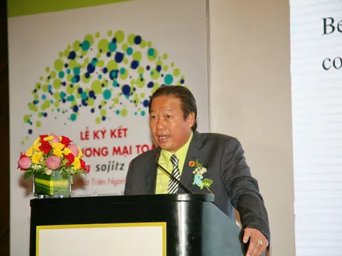 Người em trai quyền lực của Thứ trưởng Thoa tại Nhựa Rạng Đông