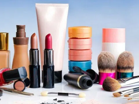 QLTT xử lý hơn 1.400 vụ vi phạm, phạt hành chính 6,8 tỷ đồng