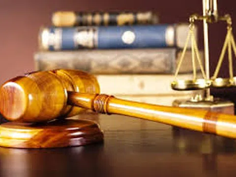 Quy định về xử lý trách nhiệm người giữ chức danh tư pháp trong TAND