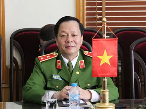 Trung tướng Nguyễn Xuân Yêm trao đổi về vấn đề nóng: tội phạm kinh tế trong lĩnh vực ngân hàng