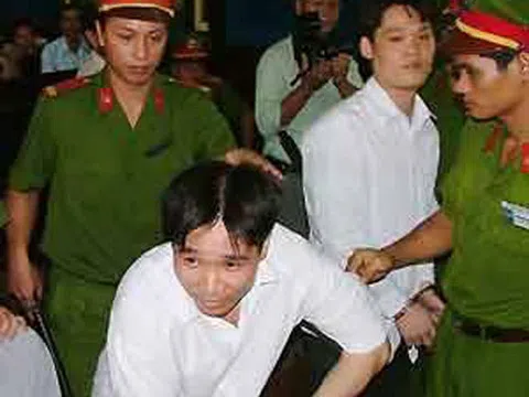 Bình "kiểm" coi thường trùm Năm Cam thế nào?