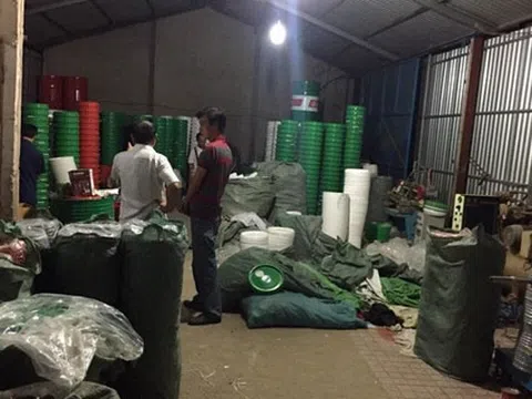 Phá đường dây sản xuất, buôn bán dầu nhớt giả quy mô lớn