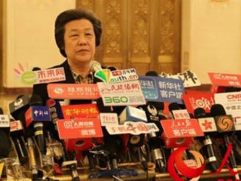 Trung Quốc: Nữ Bộ trưởng Tư pháp “ngã ngựa”