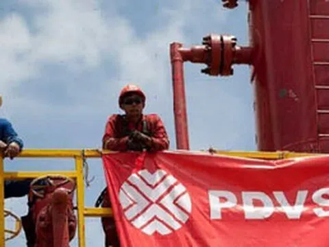 Ngành Dầu khí Venezuela bị rút ruột hơn 200 triệu USD