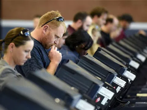 Thống đốc, tin tặc, viện nghiên cứu tại Mỹ lập nhóm an ninh bầu cử