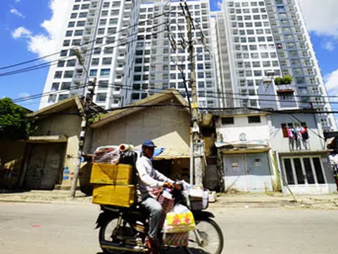 Họ đã thâu tóm đất vàng giá rẻ như thế nào?