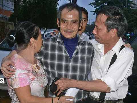 Kiểm điểm 12 người trong vụ làm oan ông Huỳnh Văn Nén