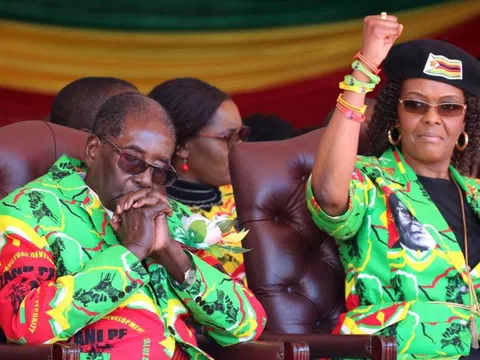 Đằng sau sự ra đi của "người hùng Zimbabwe": Khi nhân dân nổi giận