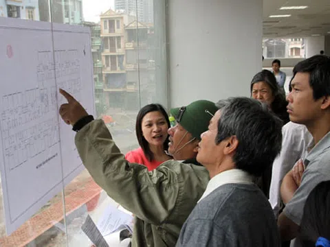 Để không xảy ra xung đột giữa quyền quy định bí mật Nhà nước và quyền tiếp cận thông tin của dân...