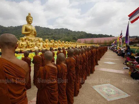 Thái Lan điều tra toàn quốc tội phạm đội lốt nhà sư