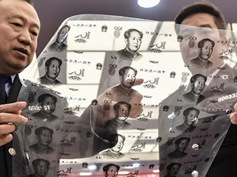 Trung Quốc phá đường dây sản xuất tiền giả thế kỷ