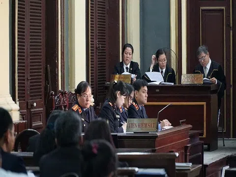 Phải triệu tập bằng được ông Trần Bắc Hà đến tòa