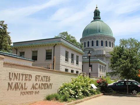 Mỹ điều tra ‘chợ đen’ ma túy trong học viện hải quân