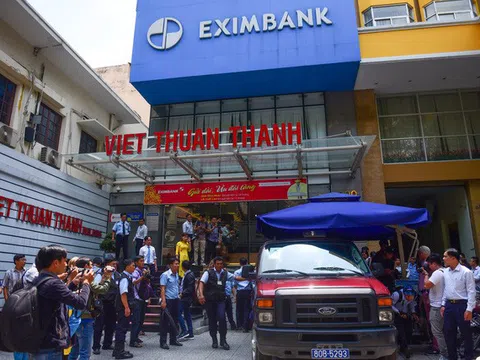 Khởi tố thêm 3 người liên quan vụ khách mất 245 tỉ ở Eximbank