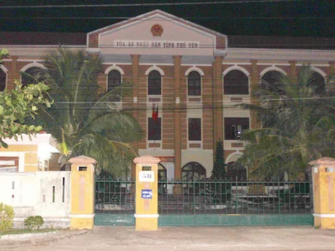 Khởi tố nữ thủ quỹ TAND tỉnh Phú Yên về tội Tham ô tài sản